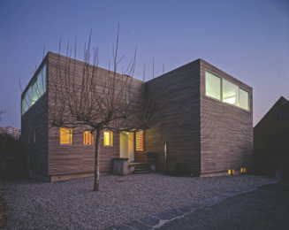 Surélévation contemporaine en bois Maurice Beaud Fils Construction Surélévation contemporaine en bois Maurice Beaud Fils Construction